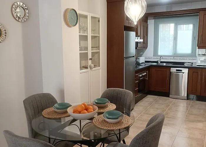 Puerta De Carabeo Нерха